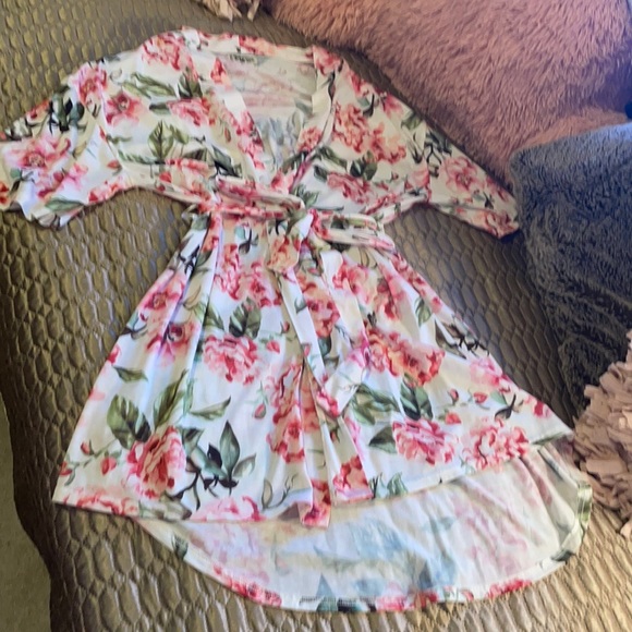 Show Me Your MuMu Pink Roses Intimate Robe - Picture 13 of 14